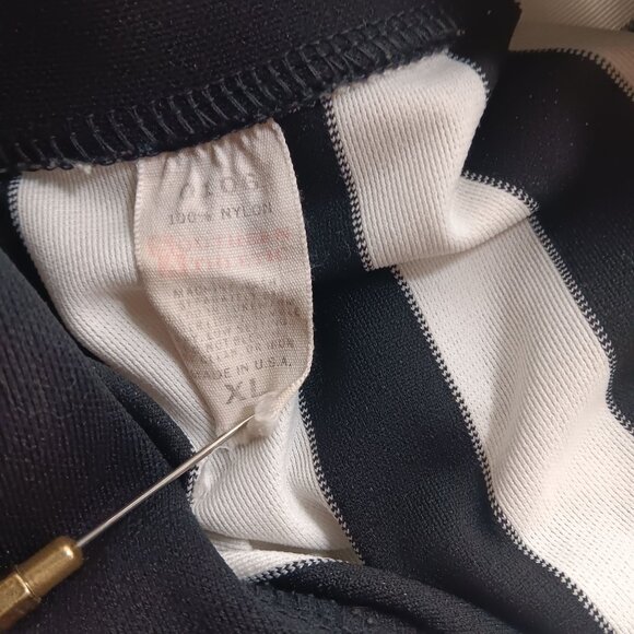 XL Vtg Wyoming Basketball Referee Shirt Striped 1980's Southern Athletic Patch - Picture 7 of 7